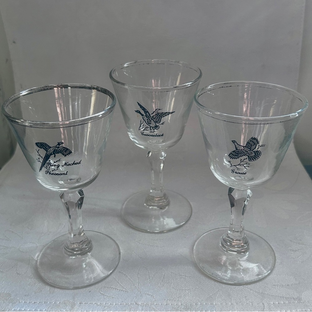 Vintage Federal Glass “Sportsman Series” Cocktail Cordial Glasses Set of 3